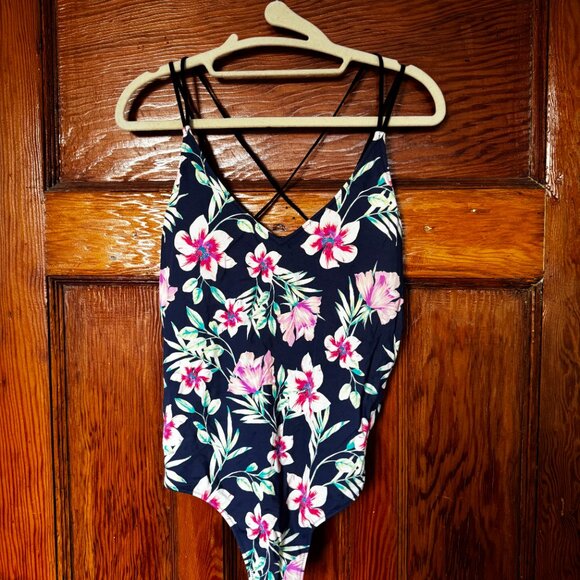 PINK one-piece floral swimsuit - Picture 2 of 3